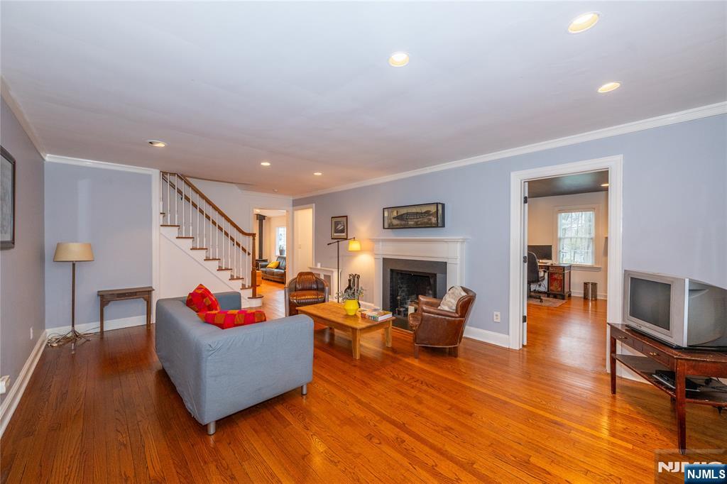 139 Glenwood, Ridgewood, NJ, 07450