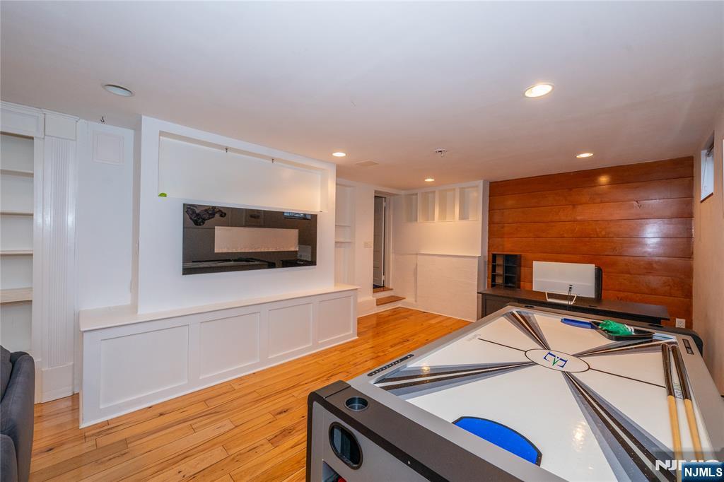 139 Glenwood, Ridgewood, NJ, 07450