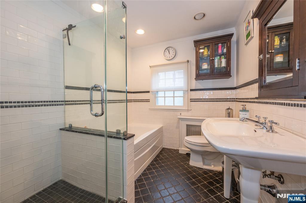 139 Glenwood, Ridgewood, NJ, 07450