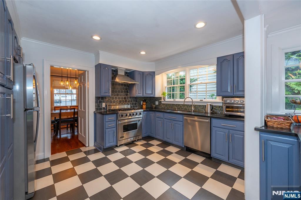 139 Glenwood, Ridgewood, NJ, 07450