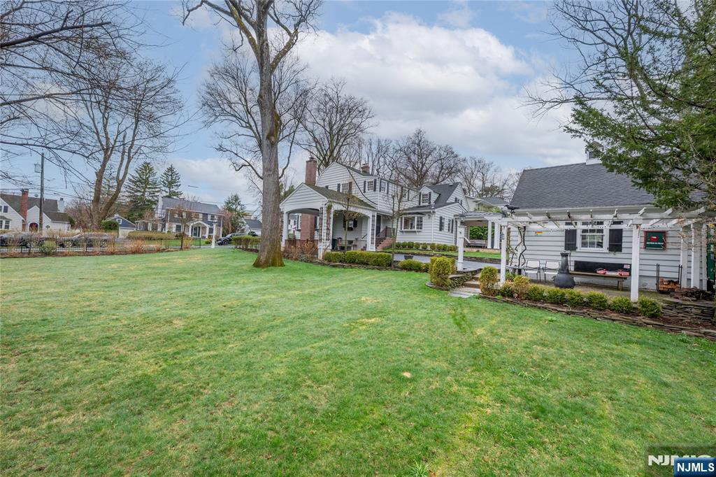 139 Glenwood, Ridgewood, NJ, 07450