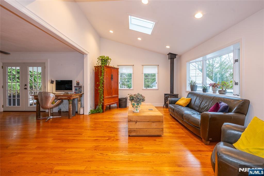 139 Glenwood, Ridgewood, NJ, 07450