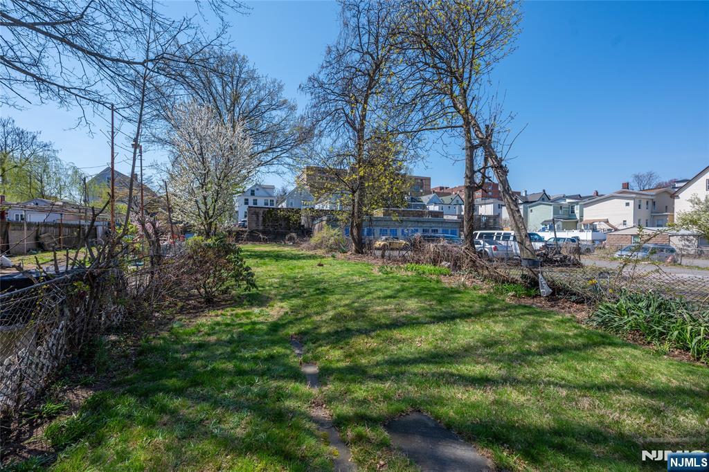 369 Paulison Avenue - Photo 5