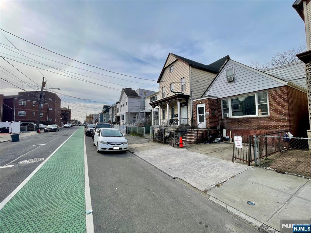 225 Cator Avenue, Jersey City, NJ, 07305