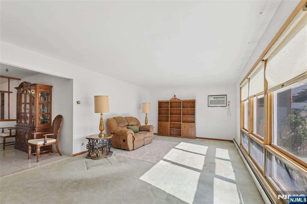 265 Lincoln Place - Photo 3