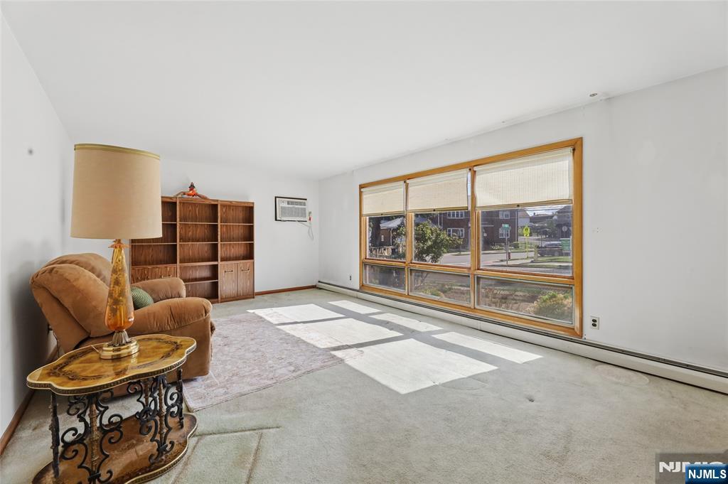 265 Lincoln Place - Photo 4