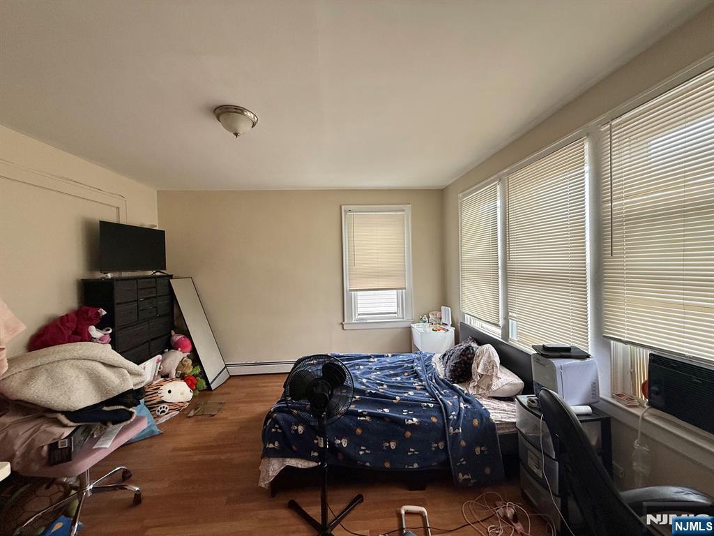 165-167 Davis Avenue 167-APT2 - Photo 5