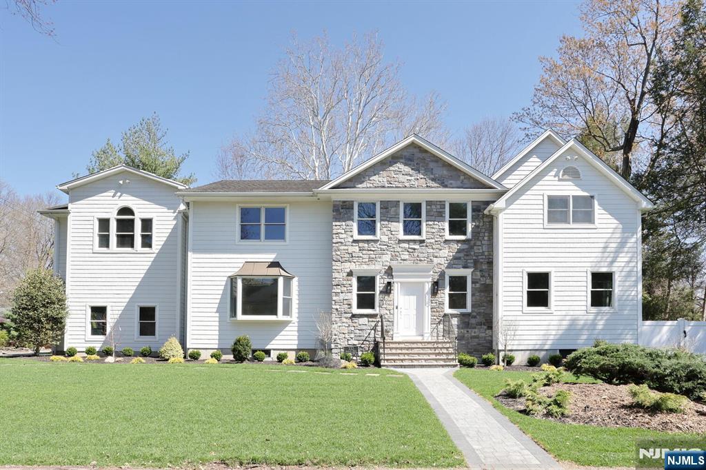 337 Franklin Street - Photo 1