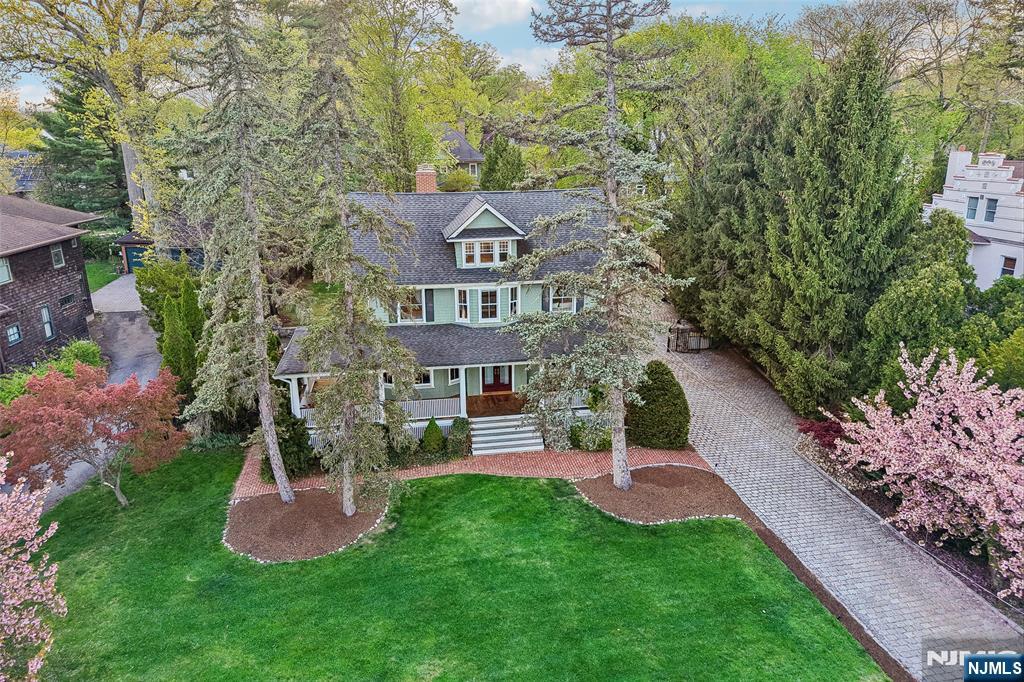 130 N Maple Avenue - Photo 2