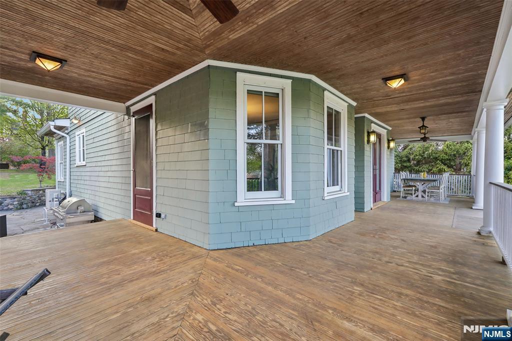 130 N Maple Avenue - Photo 4