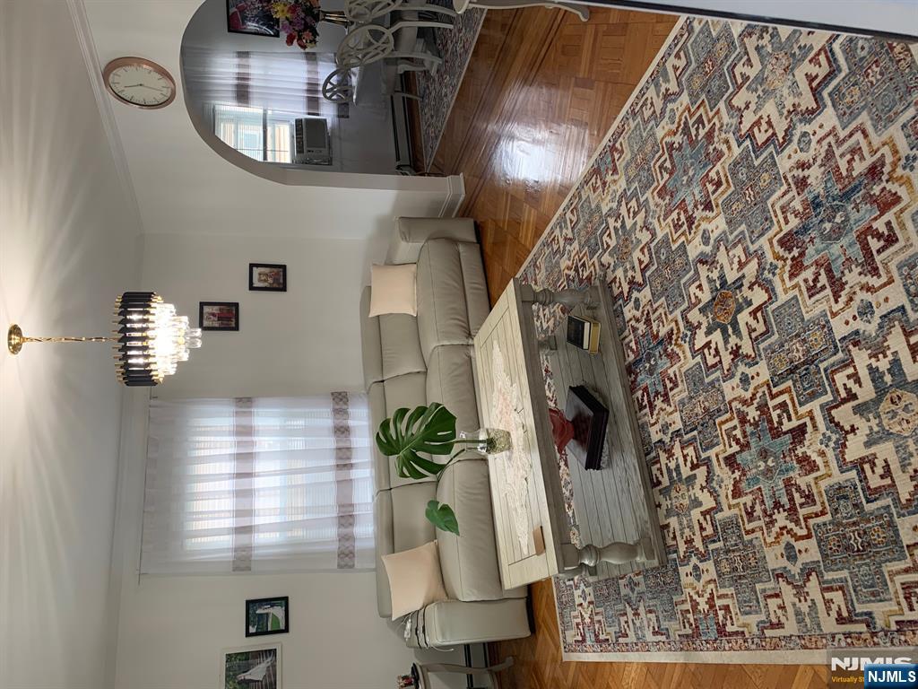 272 Wilson Avenue - Photo 2