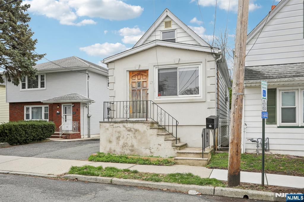 17 Emma Place - Photo 5