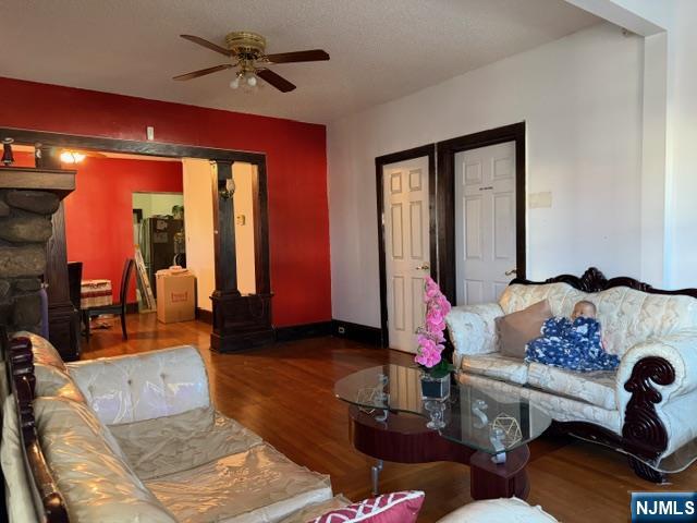 500-502 18th Street - Photo 2