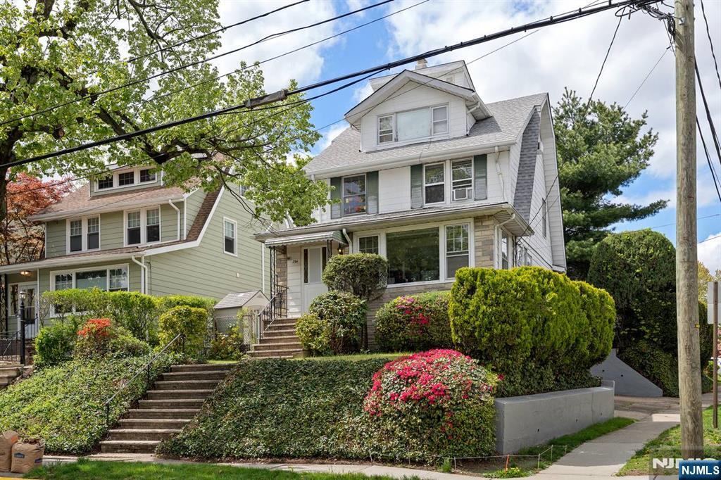 294 Sylvan Street - Photo 2