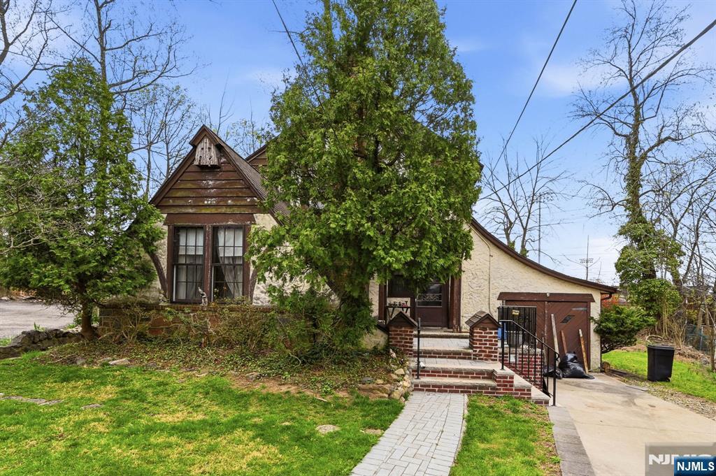 62 UNIT&nbsp;&nbsp;y, Newark, NJ, 07106