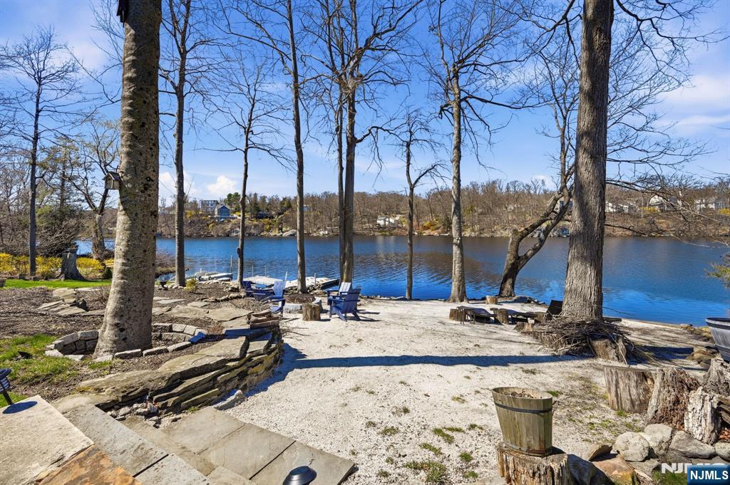 173 Point Breeze Drive, West Milford, NJ 07421 Listing Photo  25