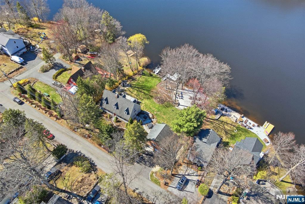 173 Point Breeze Drive, West Milford, NJ 07421 Listing Photo  28