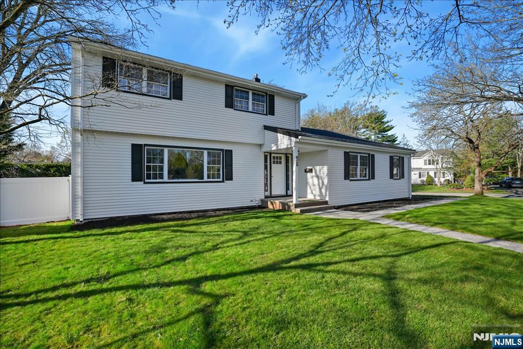 56 Manor Road - Photo 2