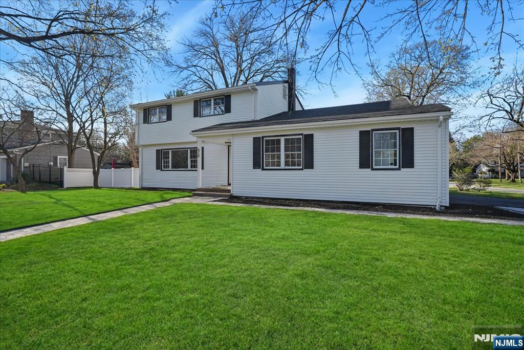 56 Manor Road - Photo 3