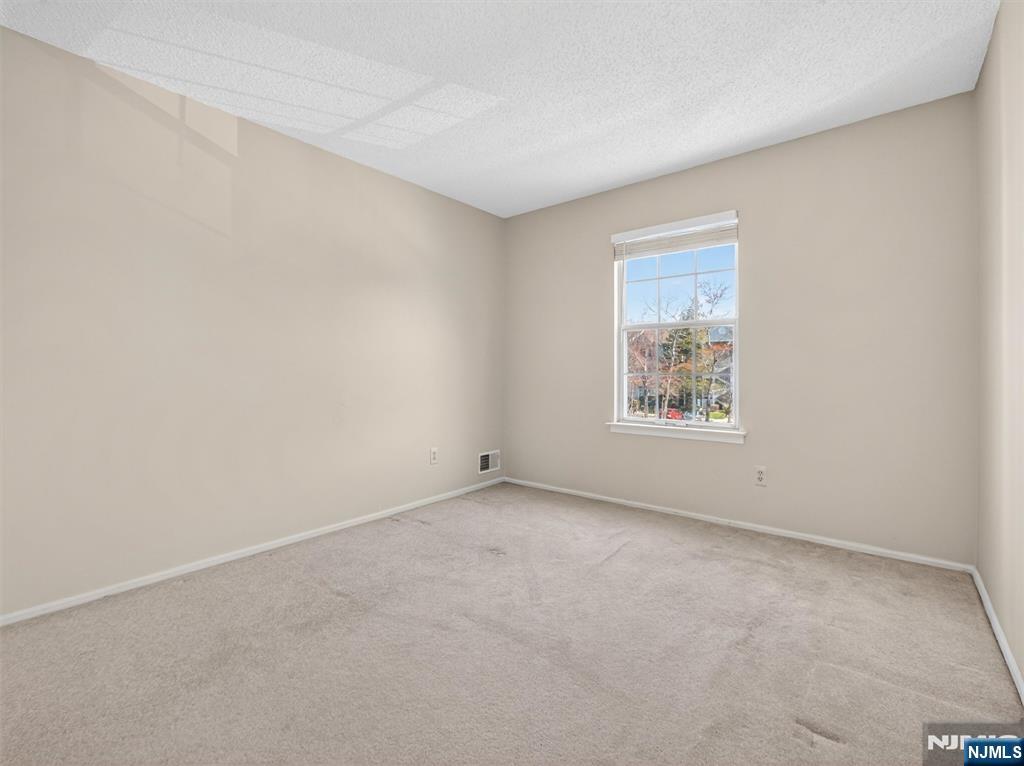 403 Poets, #403, Mahwah, NJ 07430 Listing Photo  12