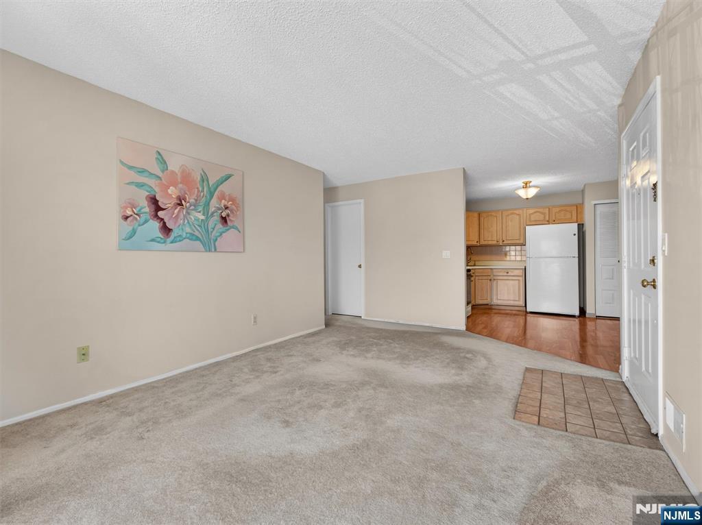 403 Poets, #403, Mahwah, NJ 07430 Listing Photo  3