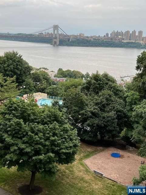 2 Horizon Road, #1423, Fort Lee, NJ 07024 Listing Photo  24