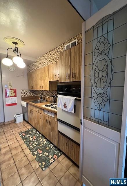 2 Horizon Road, #1423, Fort Lee, NJ 07024 Listing Photo  6