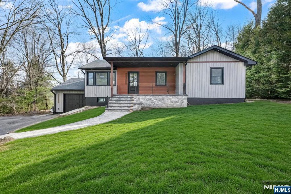 132 Upper High Crest Road - Photo 1