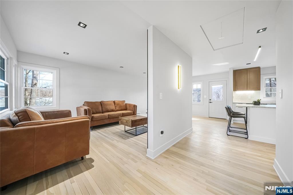 132 Upper High Crest Road - Photo 4