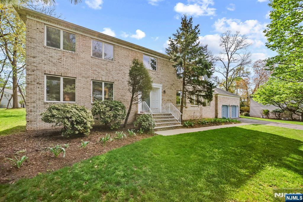 30 Auryansen Court - Photo 1