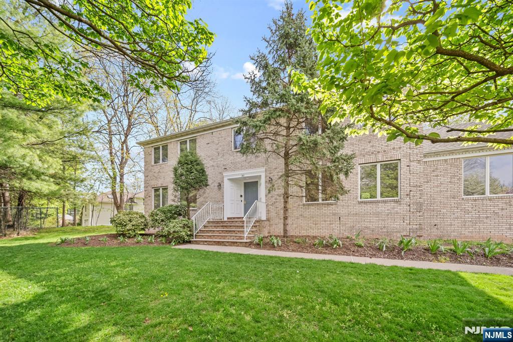 30 Auryansen Court - Photo 2