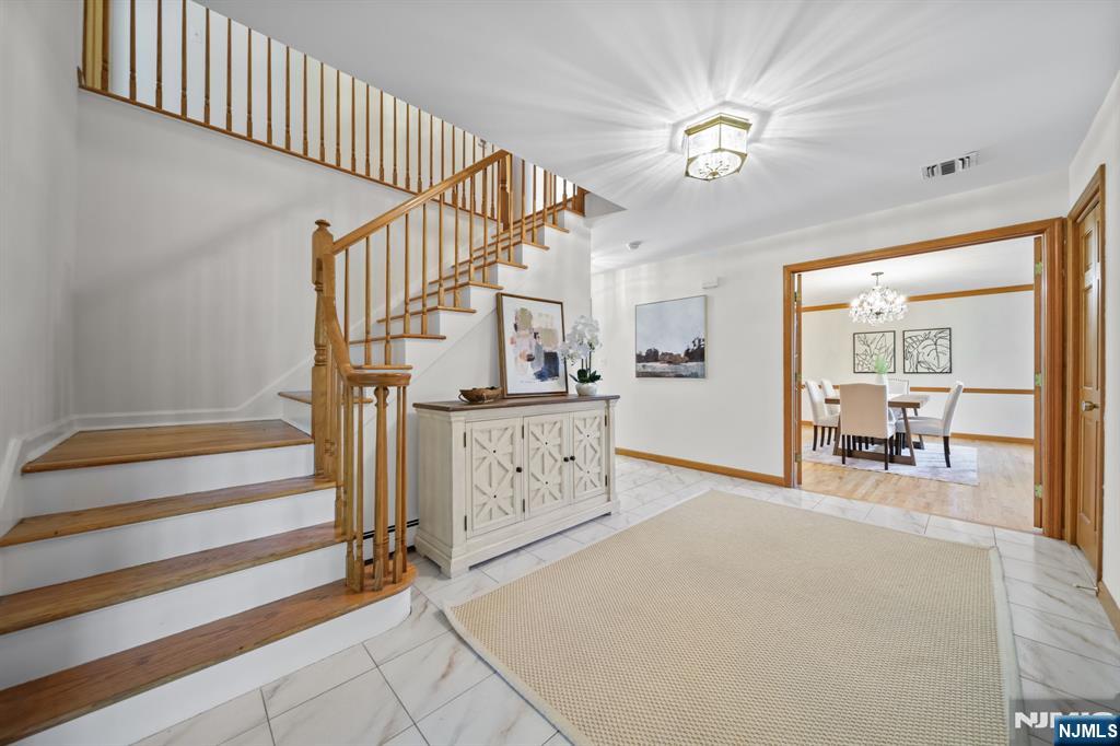 30 Auryansen Court - Photo 5