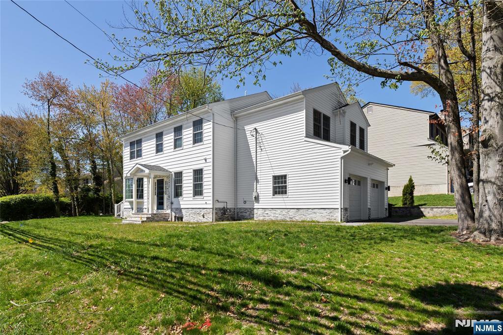 390 Pascack Road - Photo 4