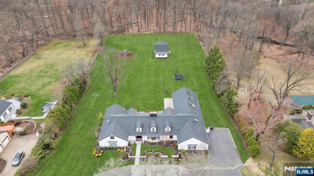 16 Greenbrook Road - Photo 3