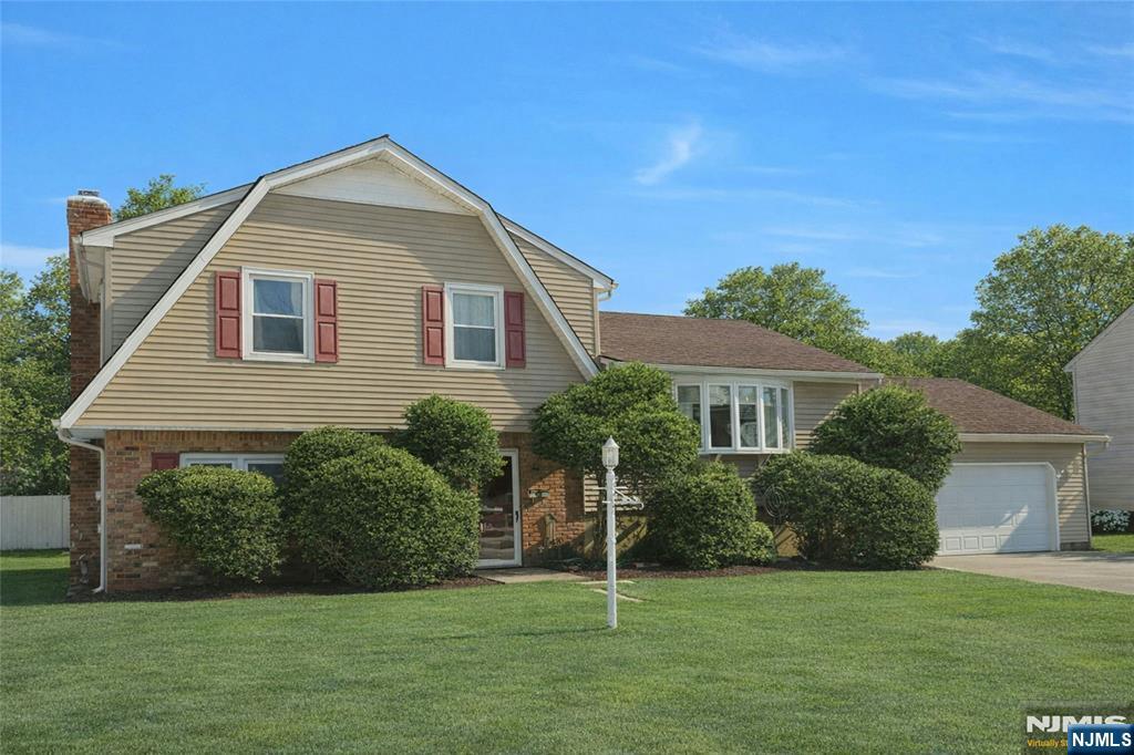 236 Oak Avenue, River Vale, NJ, 07675