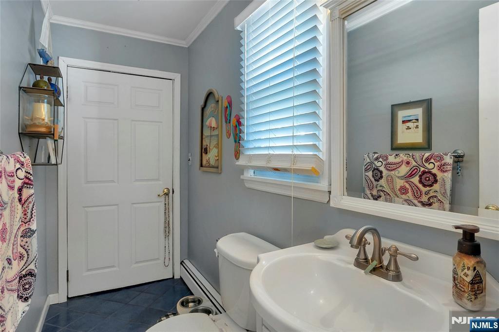 236 Oak Avenue, River Vale, NJ, 07675