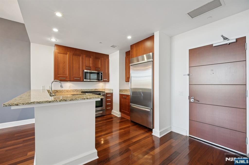 8100 River Road, #209, North Bergen, NJ 07047 Listing Photo  5