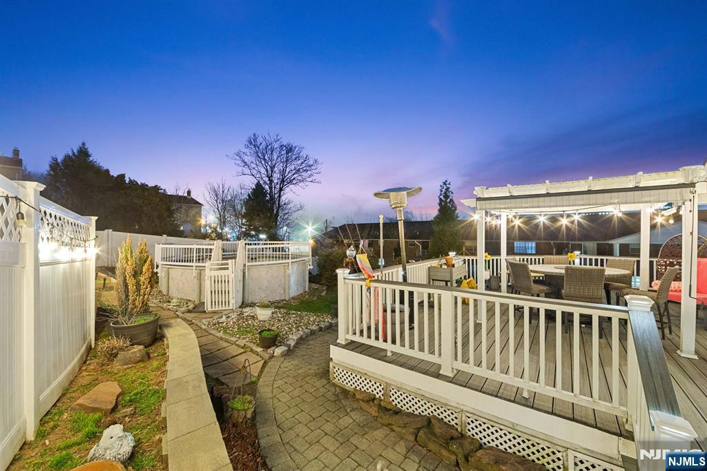 70 Overlook Avenue - Photo 2