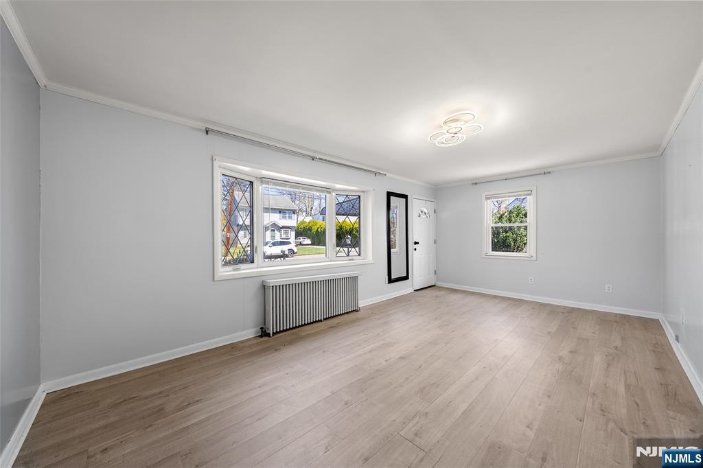 136 Catherine Avenue - Photo 2