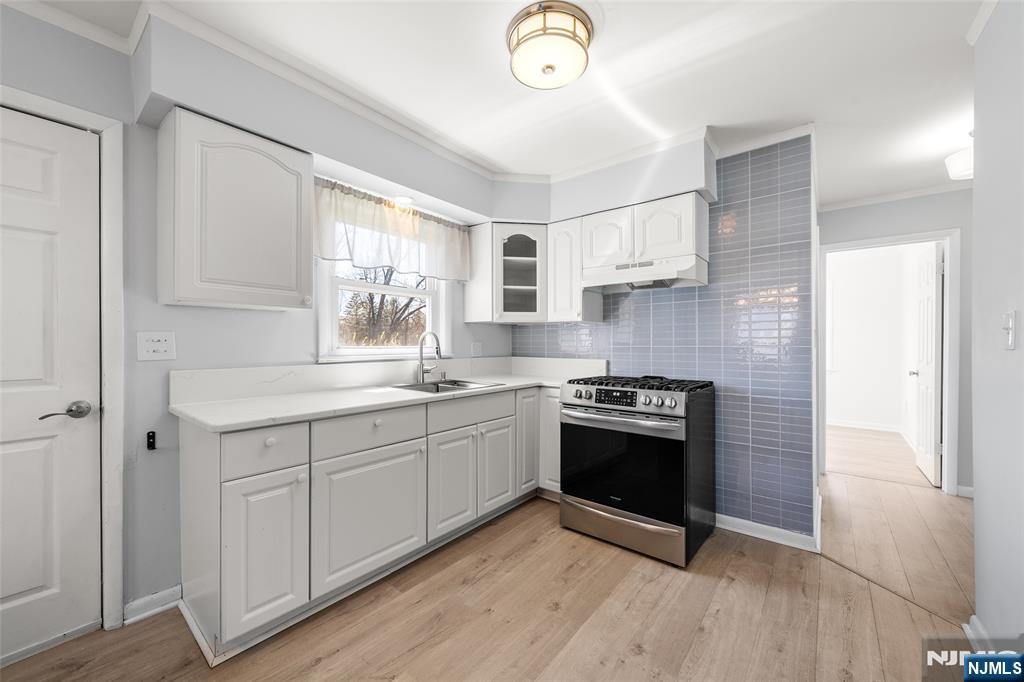 136 Catherine Avenue - Photo 3