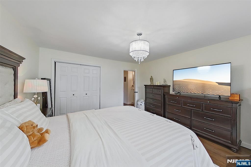 151 E Palisade #6D