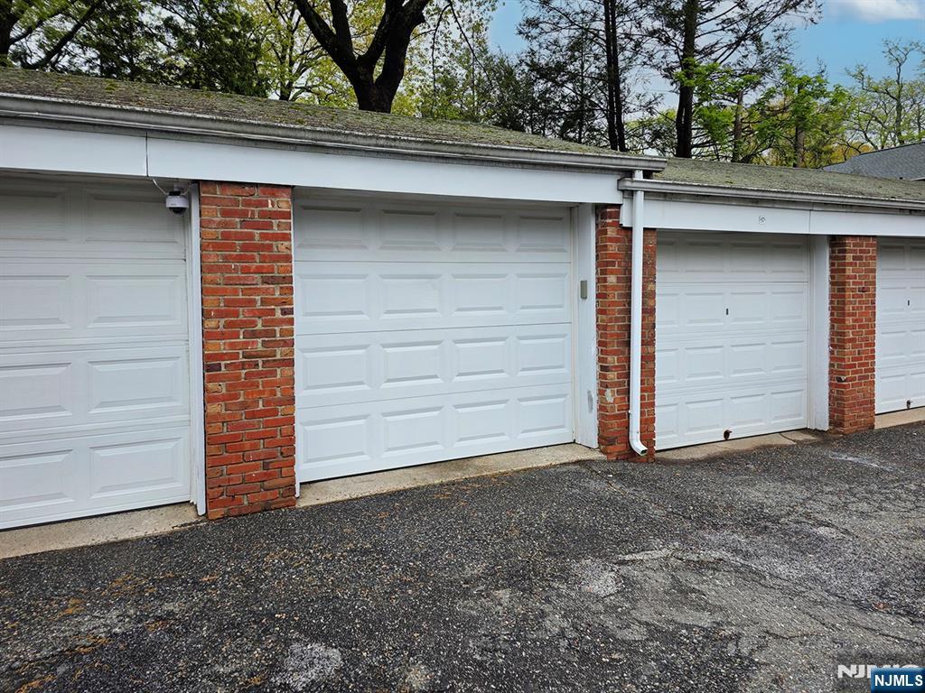 151 E Palisade #6D