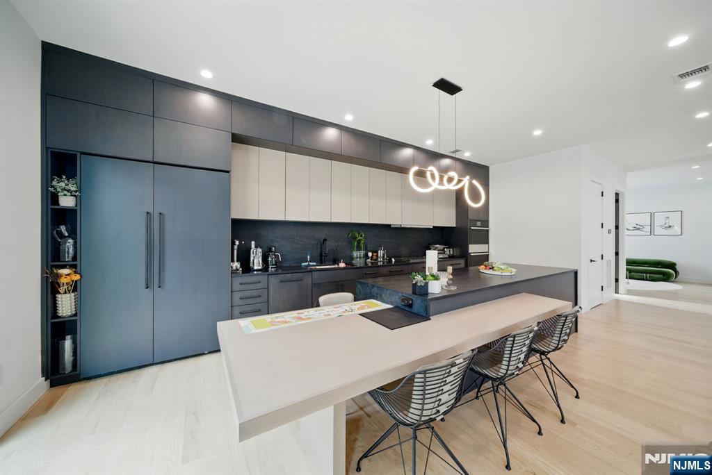 90 Columbus Drive, Tenafly, NJ, 07670