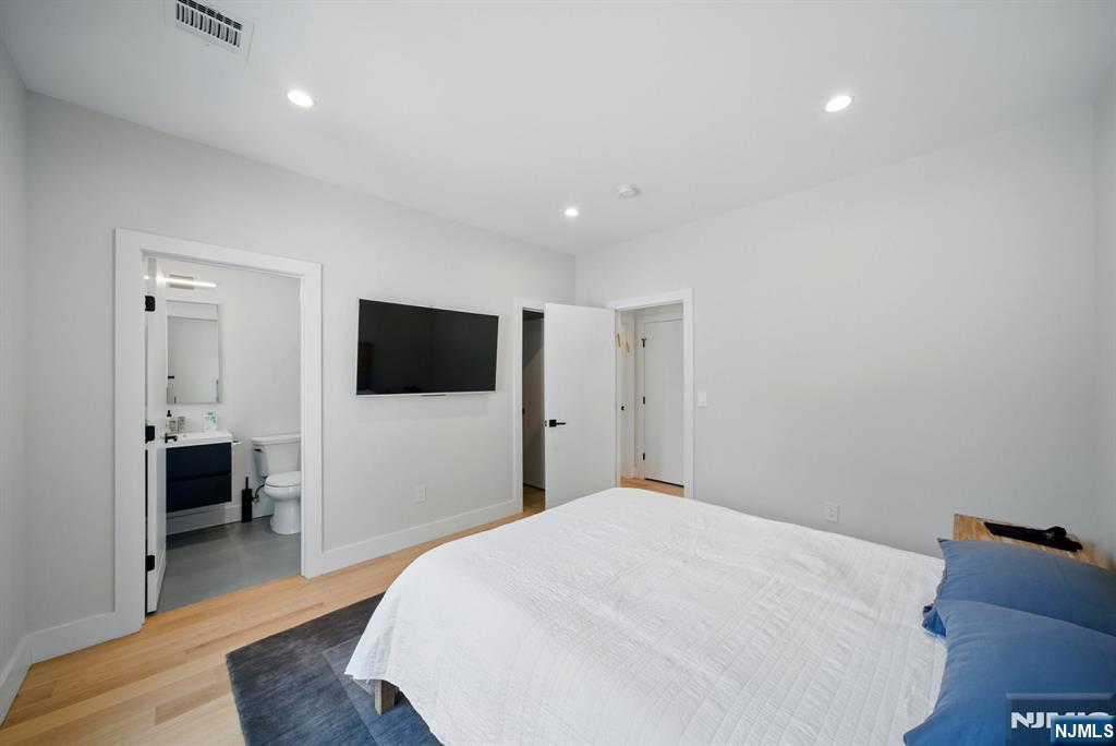 90 Columbus Drive, Tenafly, NJ, 07670