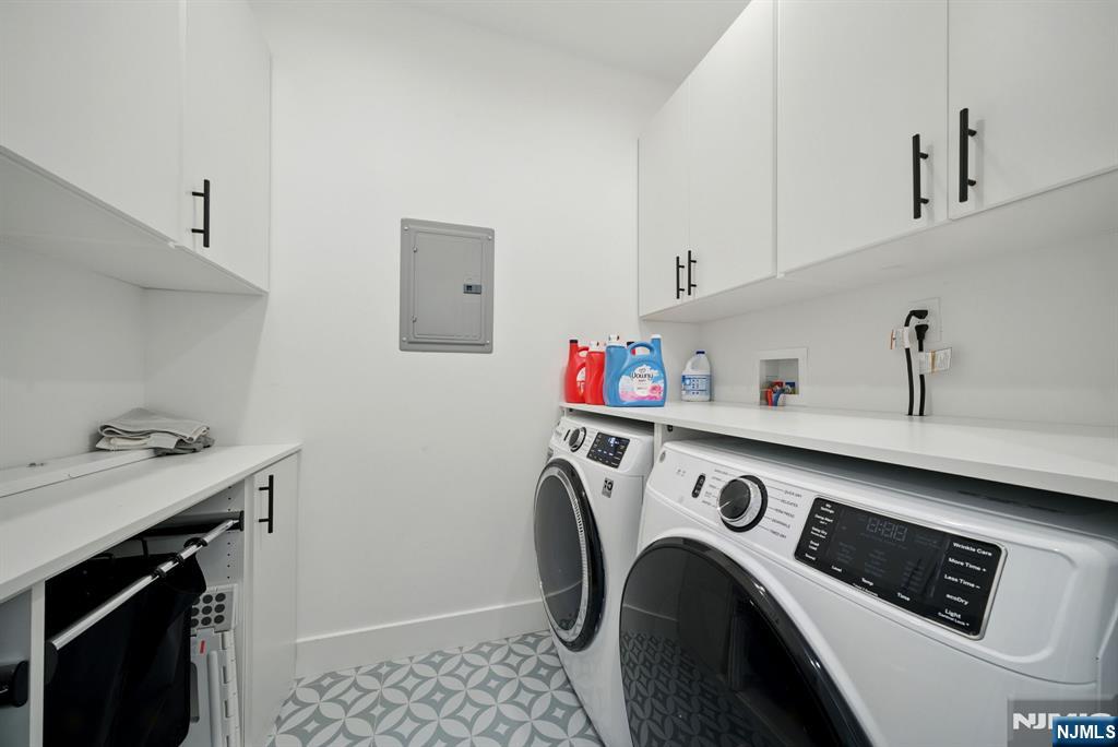 90 Columbus Drive, Tenafly, NJ, 07670