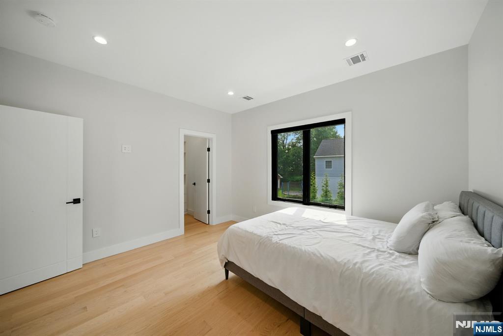 90 Columbus Drive, Tenafly, NJ, 07670