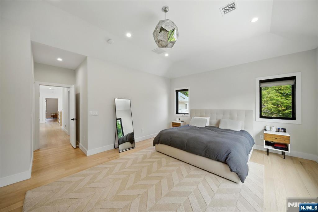 90 Columbus Drive, Tenafly, NJ, 07670