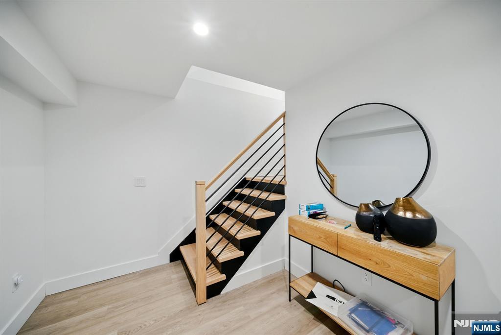 90 Columbus Drive, Tenafly, NJ, 07670