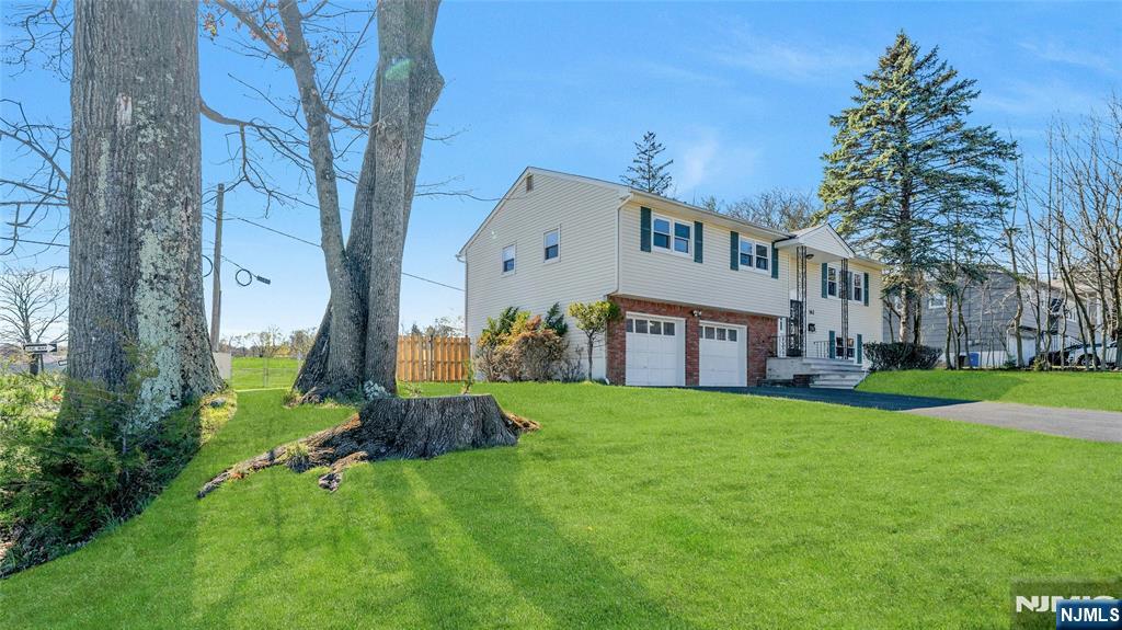 162 Grove Avenue - Photo 2