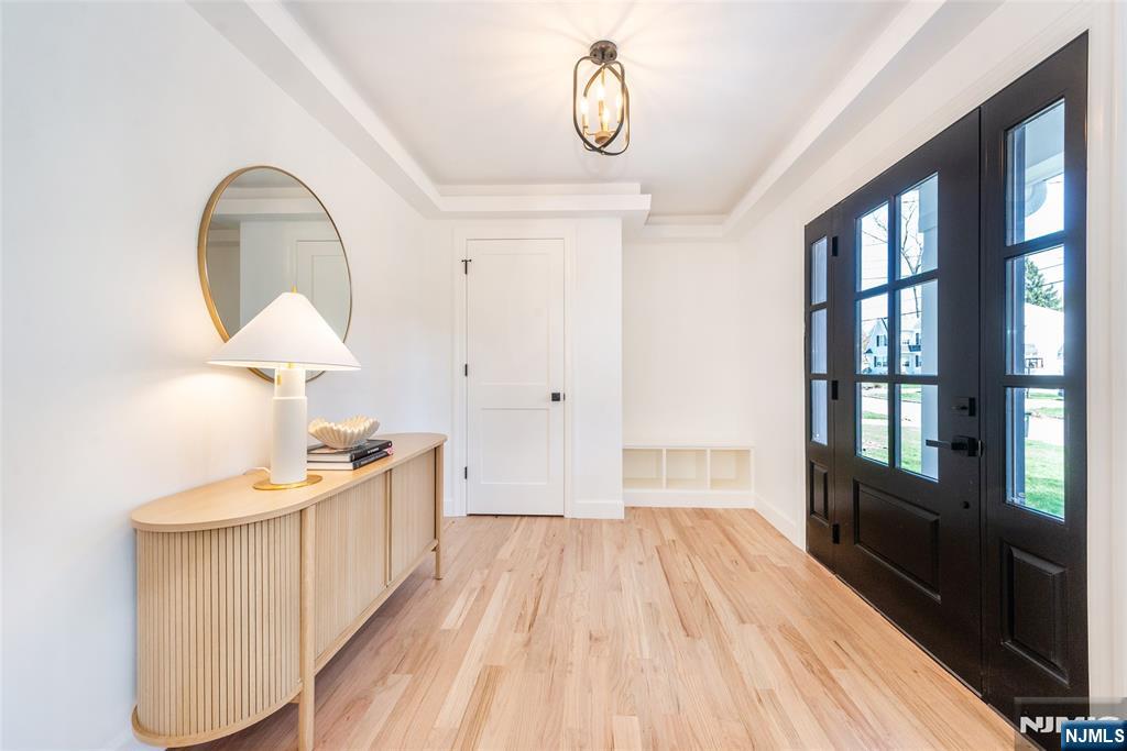 196 Vinton Circle - Photo 2